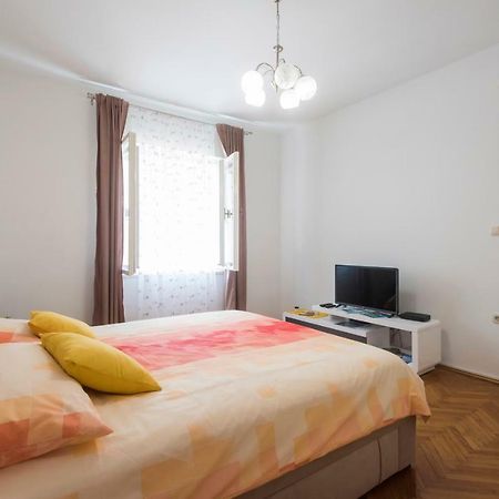 T&M Apartment With Parking In The Old Town Zadar Ngoại thất bức ảnh