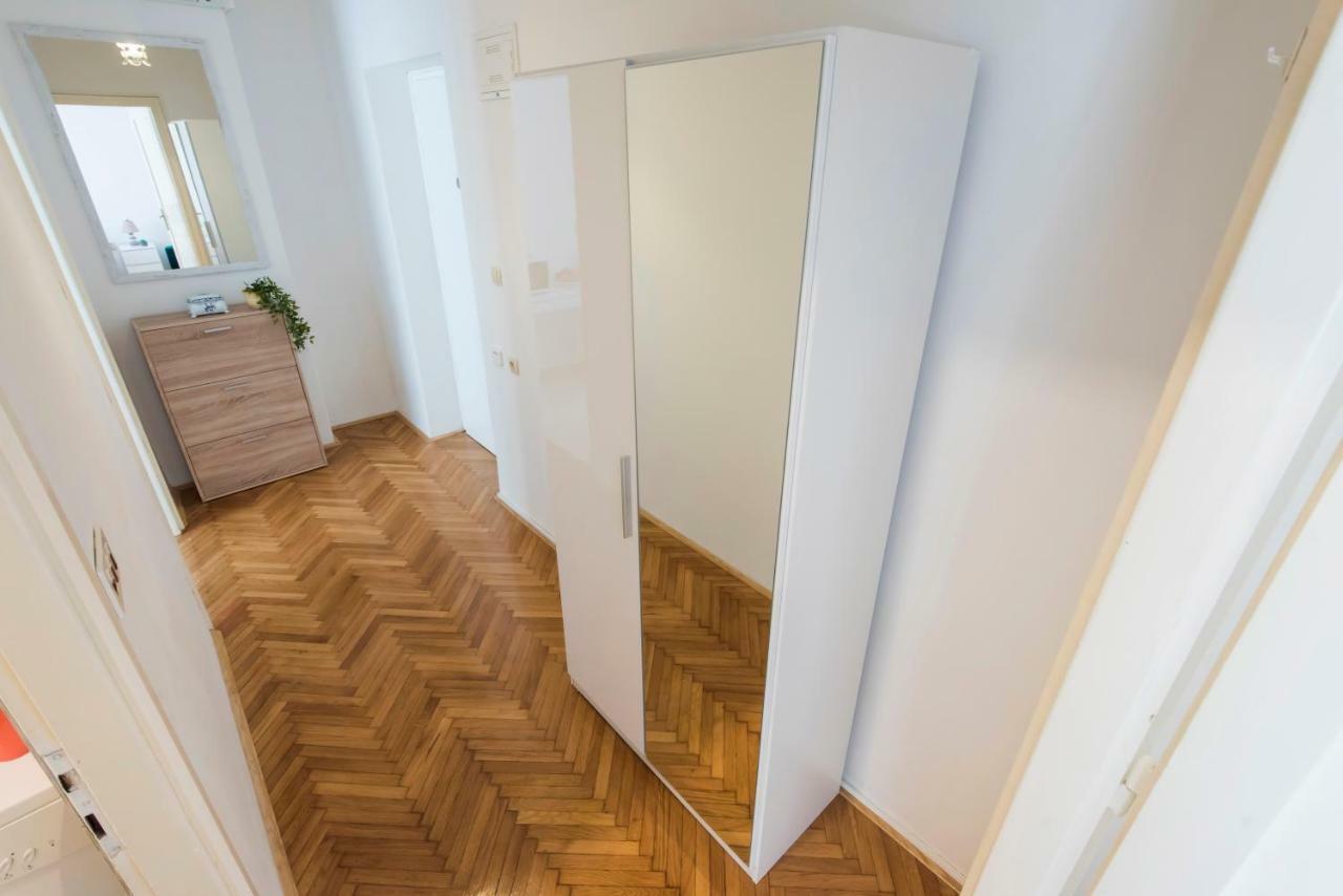 T&M Apartment With Parking In The Old Town Zadar Ngoại thất bức ảnh